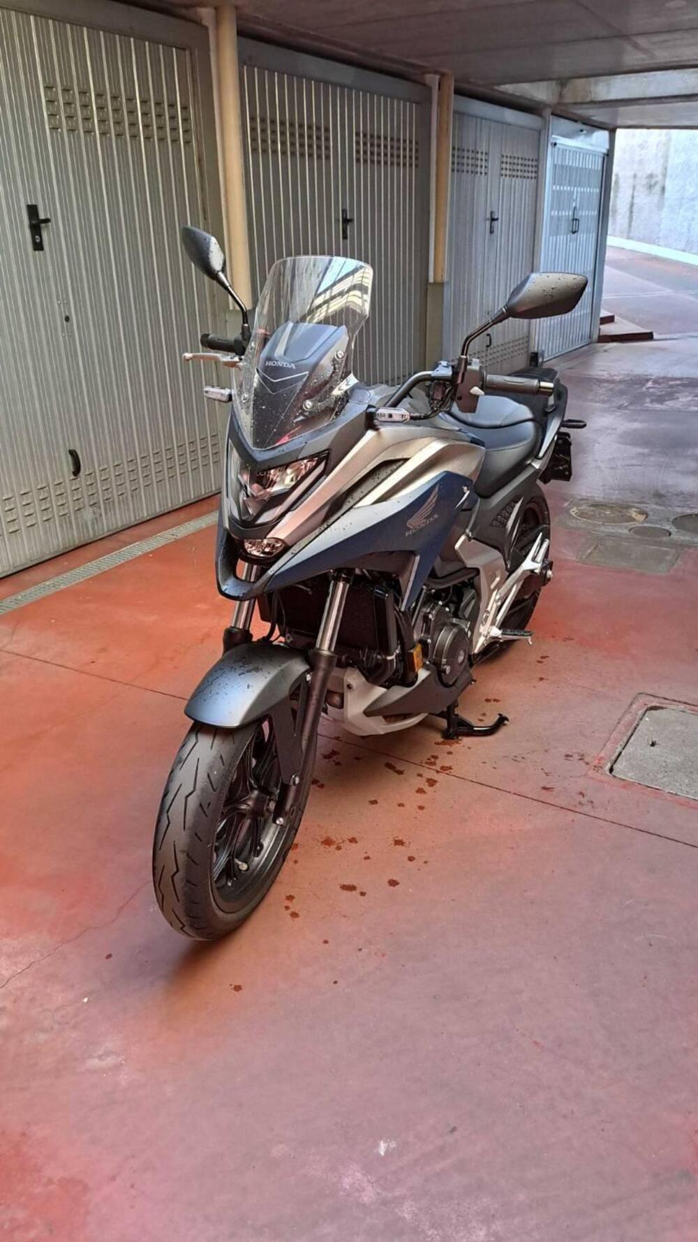 Honda NC 750 X DCT (2021 - 24) (2)