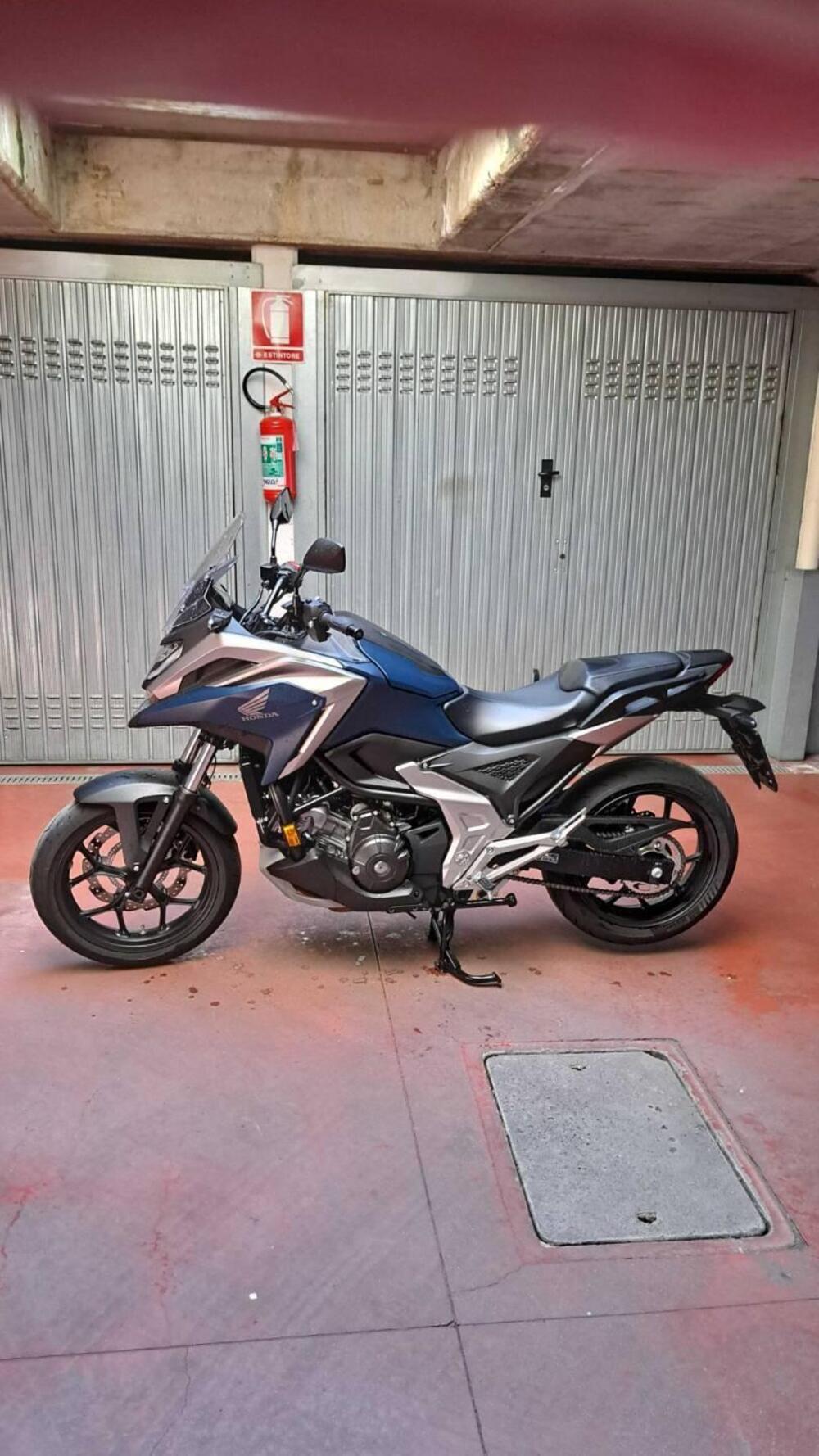 Honda NC 750 X DCT (2021 - 24) (3)