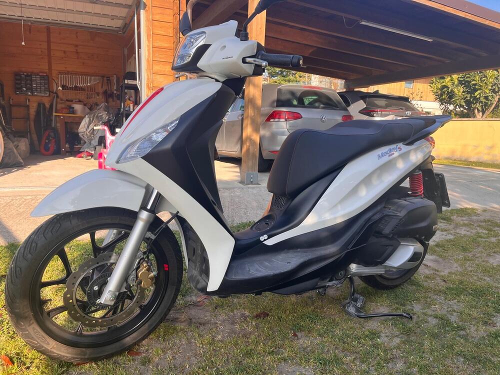 Piaggio Medley 125 S ABS (2020) (3)