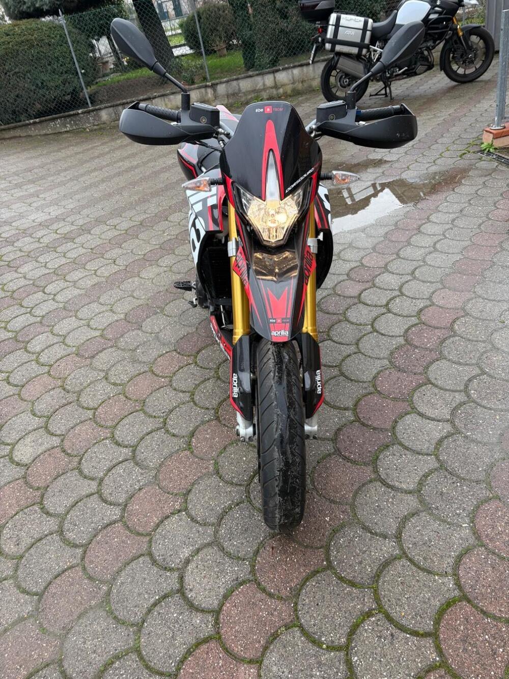 Aprilia Dorsoduro 750 ABS (2009 - 17) (3)