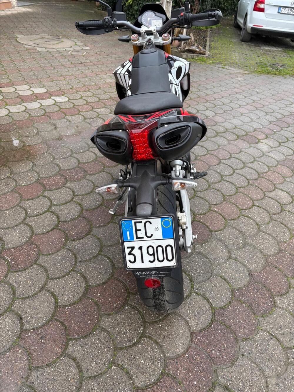 Aprilia Dorsoduro 750 ABS (2009 - 17) (4)