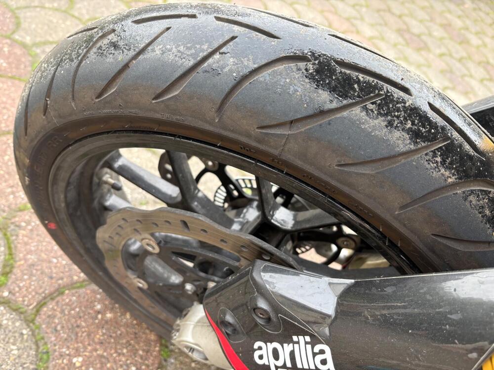 Aprilia Dorsoduro 750 ABS (2009 - 17) (7)