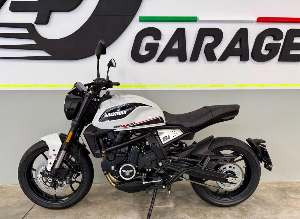 Moto Morini SEIEMMEZZO STR (2022 - 26) (8)