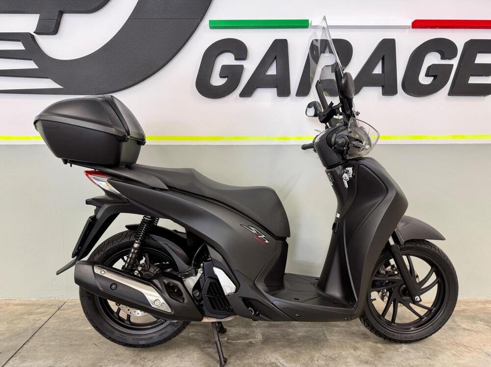 Honda SH 150i ABS (2013 - 16) (2)