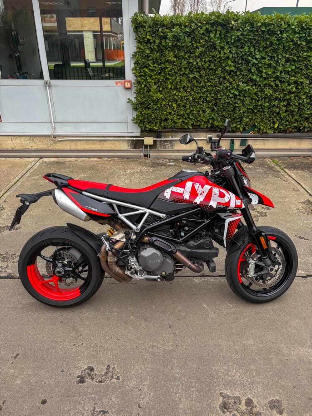 Ducati Hypermotard 950 RVE (2022 - 25) (3)