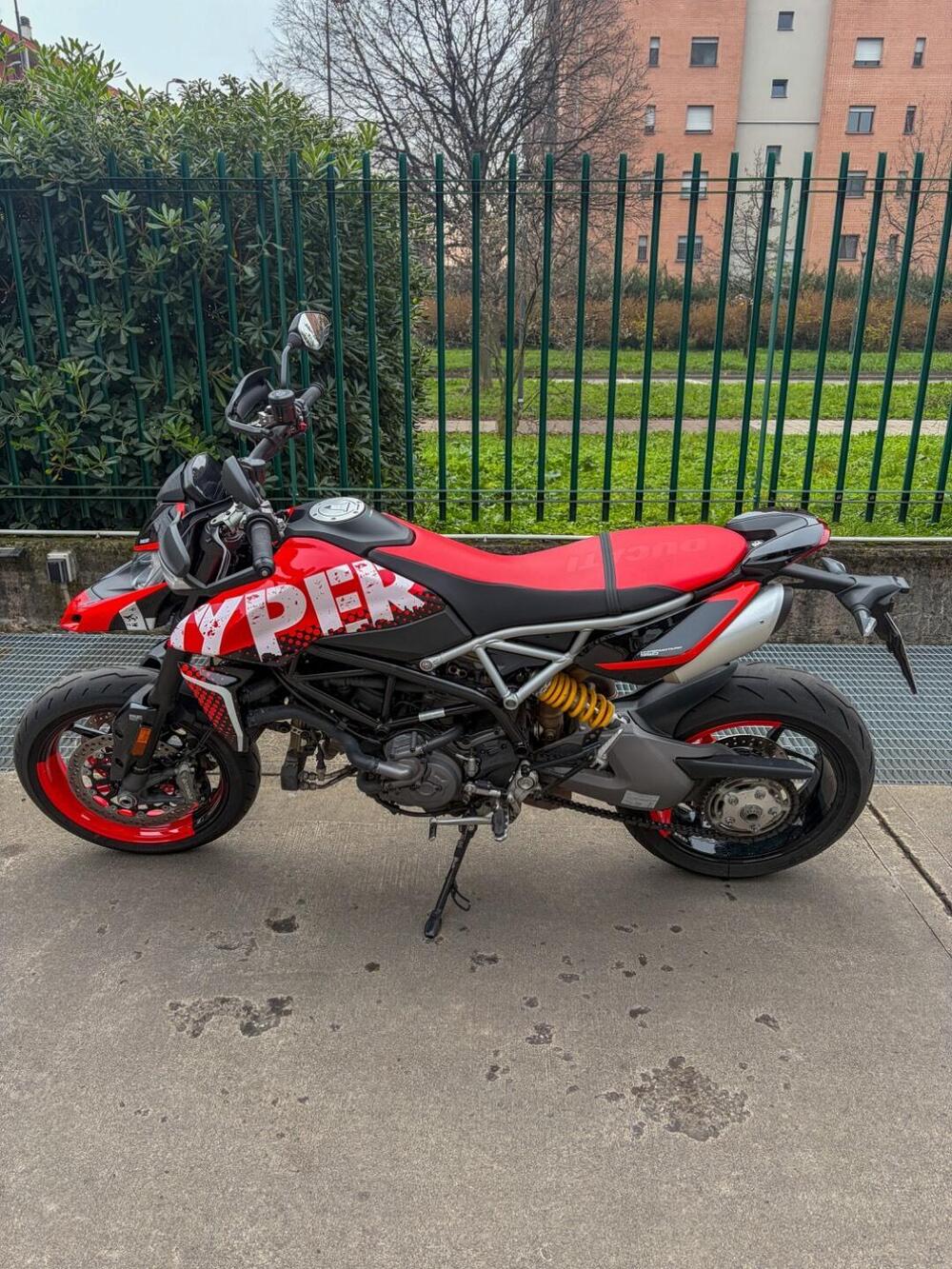 Ducati Hypermotard 950 RVE (2022 - 25) (6)