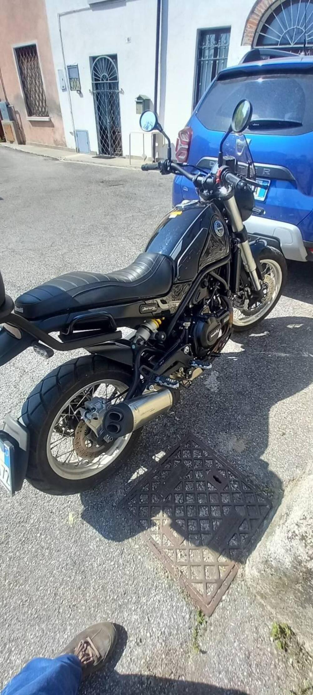 Benelli Leoncino 500 Trail (2021 - 26) (2)