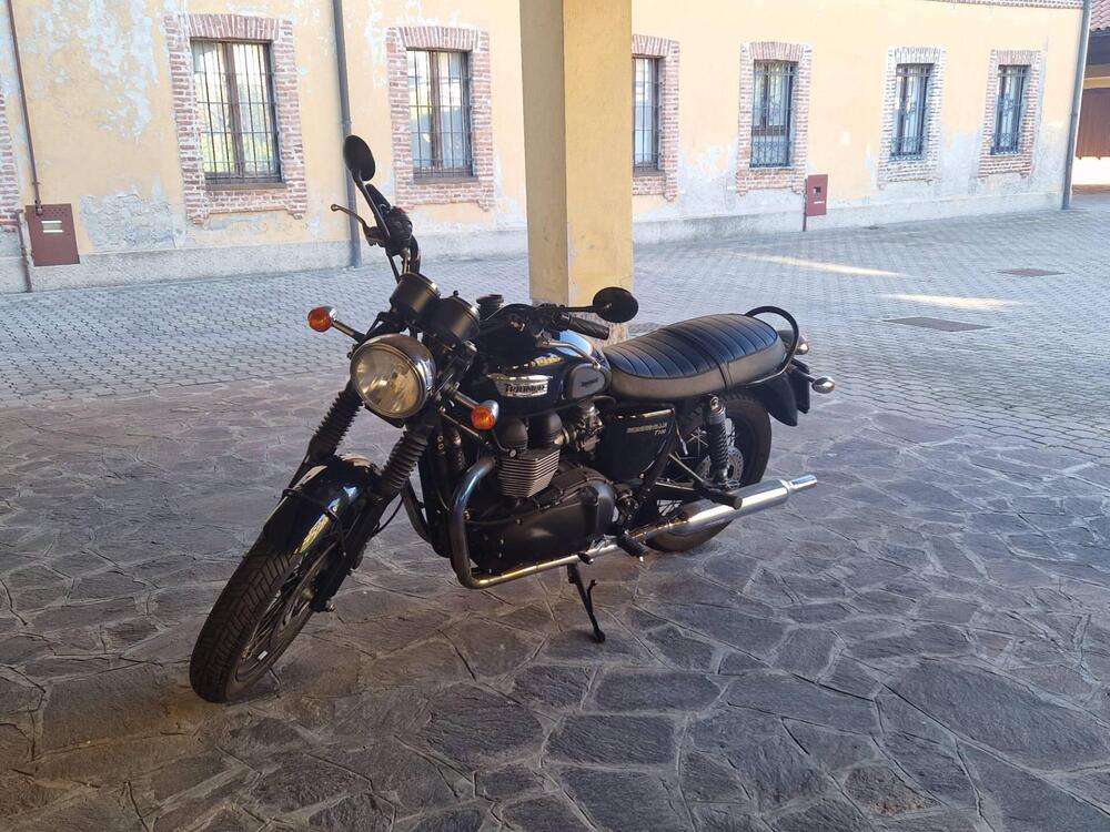 Triumph Bonneville T100 (2008 - 16) (4)