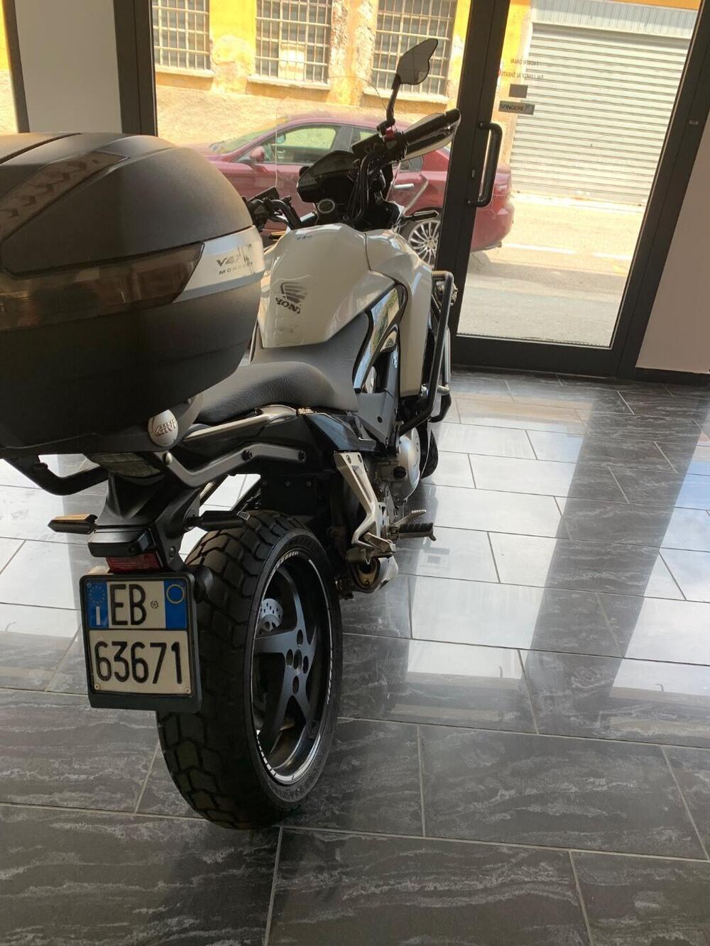 Honda Crossrunner ABS (2010 - 14) (2)