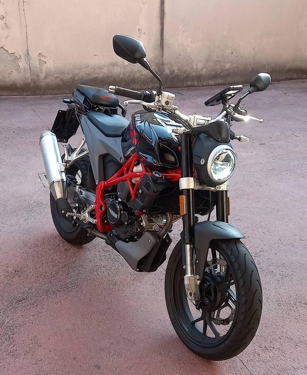 Vendo Swm Varez 125 (2022 - 23) usata a Turbigo (codice 9980548) - Moto.it