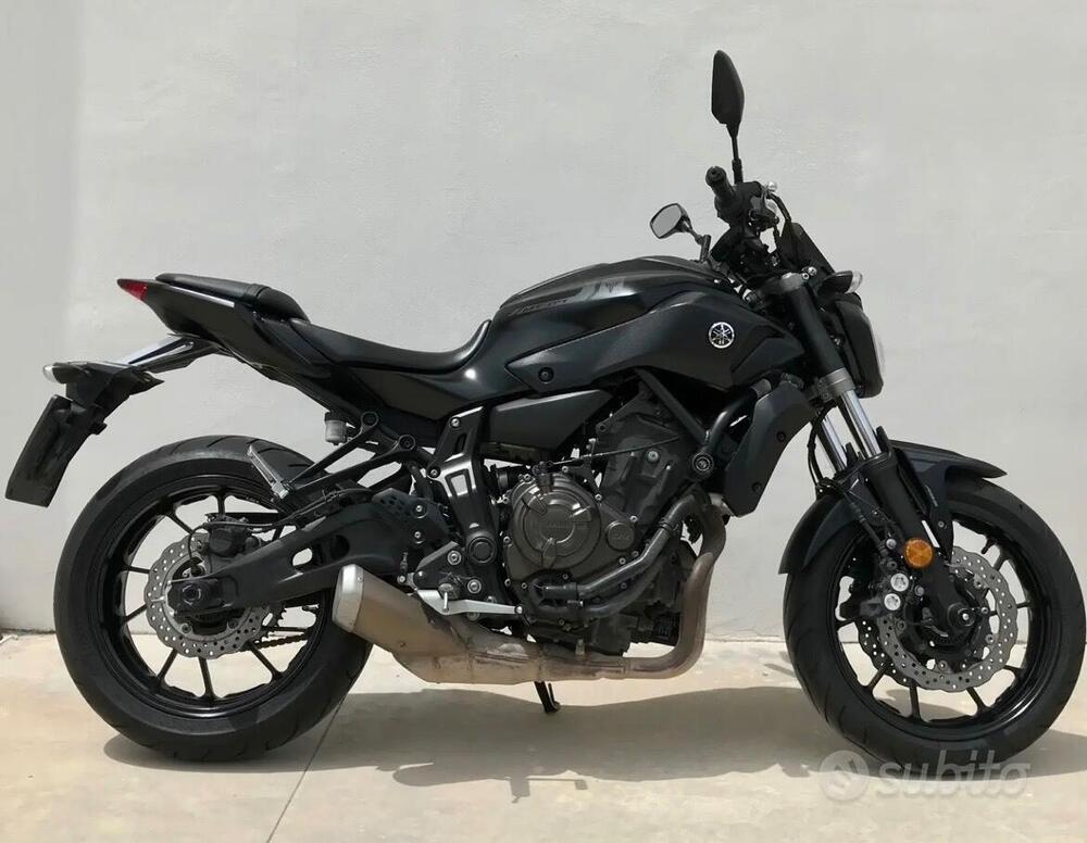 Yamaha MT-07 (2018 - 20) (2)