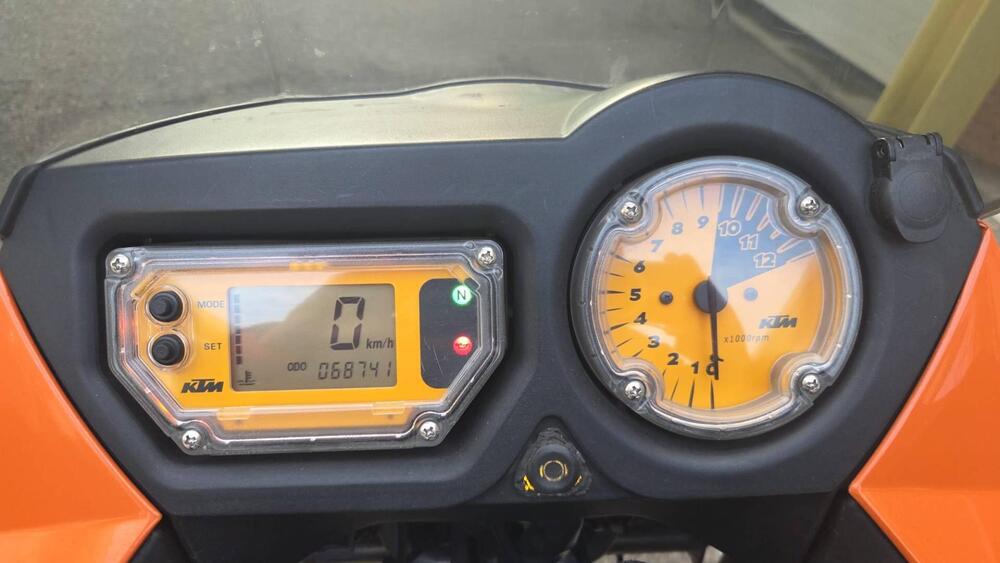 KTM 990 Adventure (2006 - 08) (5)