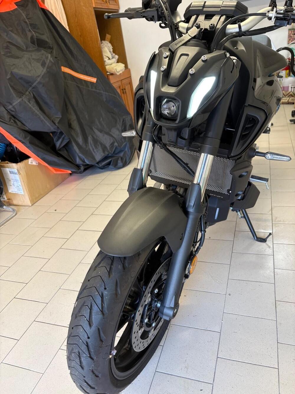 Yamaha MT-07 Pure (2023 - 25) (5)