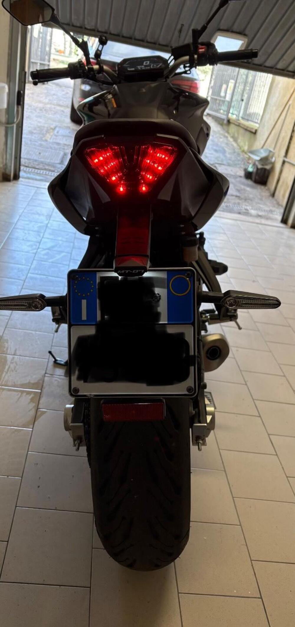 Yamaha MT-07 Pure (2023 - 25) (7)