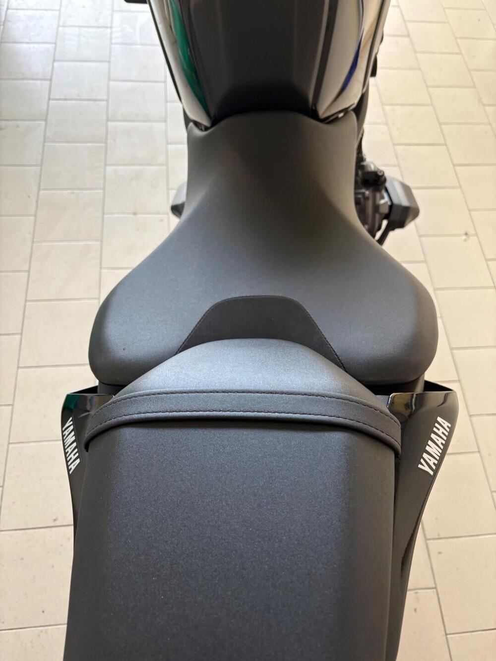 Yamaha MT-07 Pure (2023 - 25) (9)