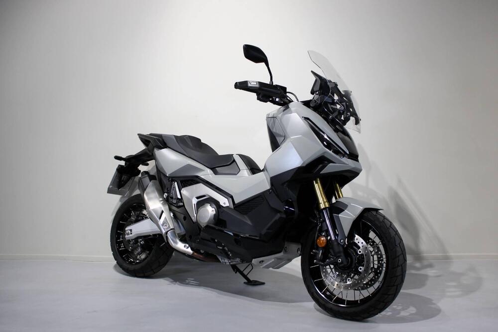 Honda X-ADV 750 (2025 - 26) (2)