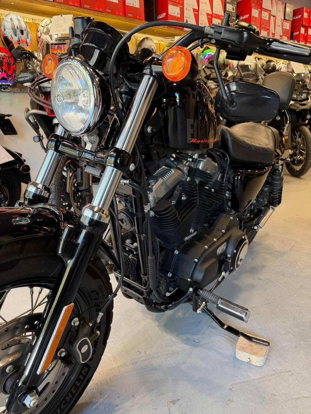 Vendo Harley-Davidson 1200 Forty-Eight (2010 - 15) usata a Lamporecchio ...