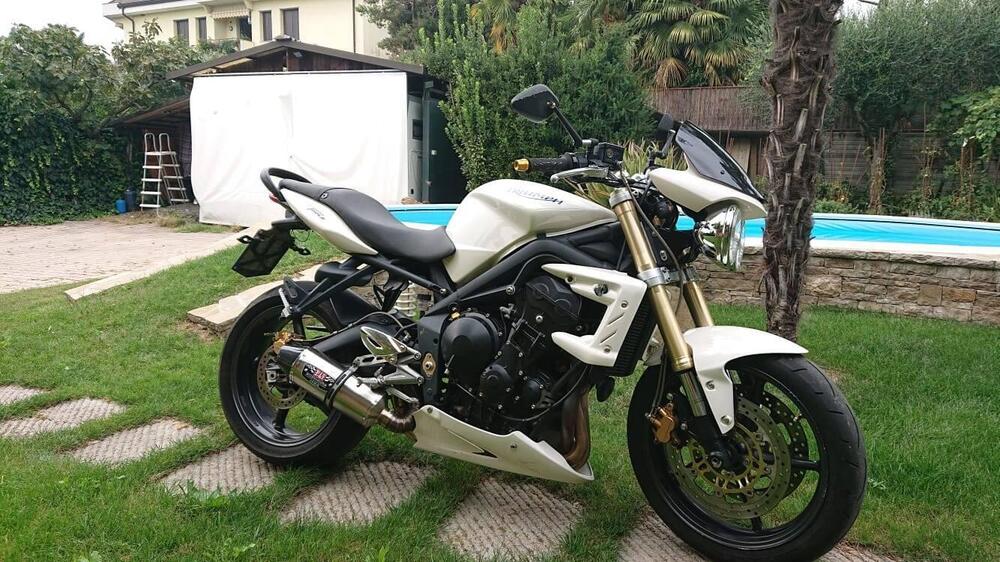 Triumph Street Triple (2007 - 12) (3)