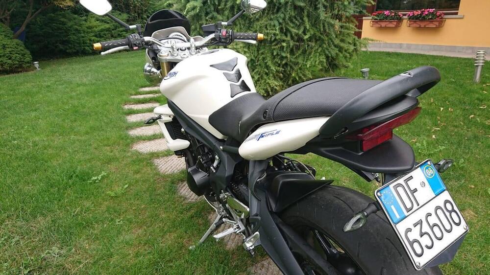 Triumph Street Triple (2007 - 12) (4)