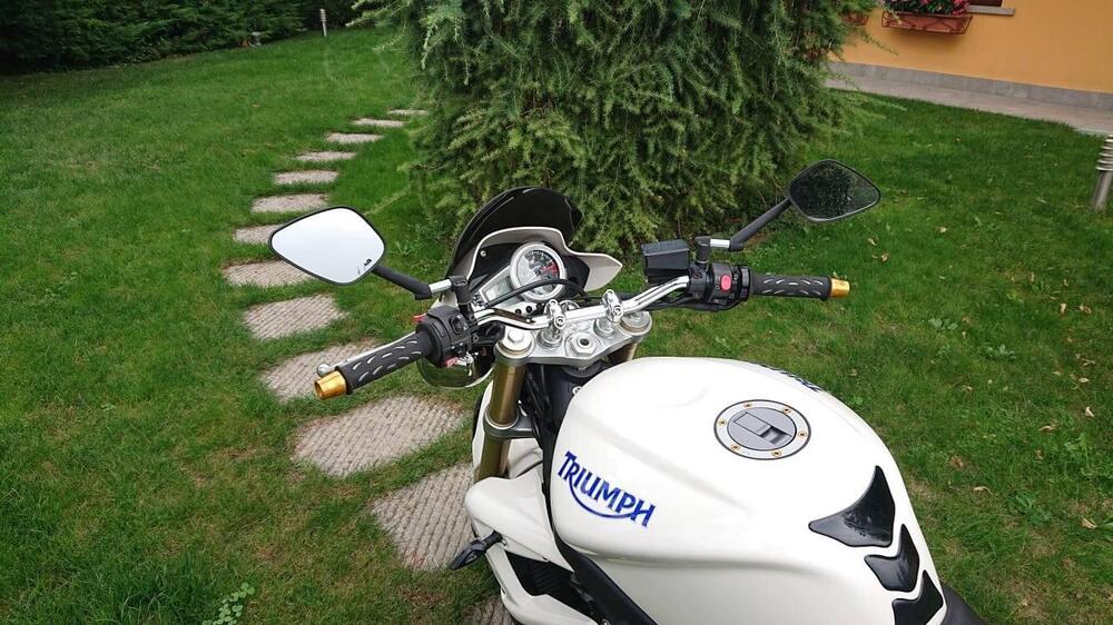 Triumph Street Triple (2007 - 12) (5)