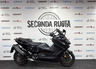 Yamaha T-Max 560 Tech Max (2022 - 24) usata