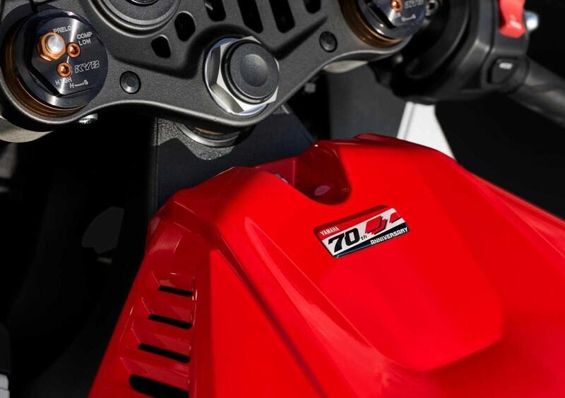 Yamaha YZF R9 YZF R9 70th (2026) (13)