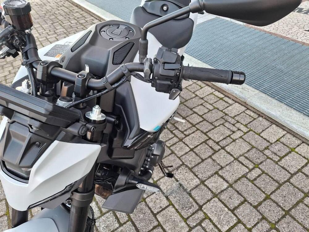 Yamaha MT-09 Y-AMT (2024 - 26) (5)