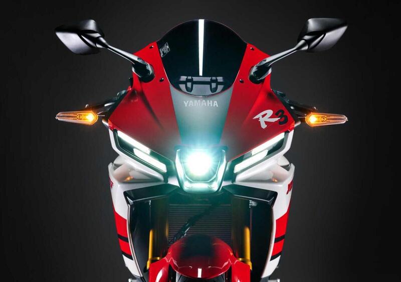Yamaha YZF R3 YZF R3 70th (2026) (9)