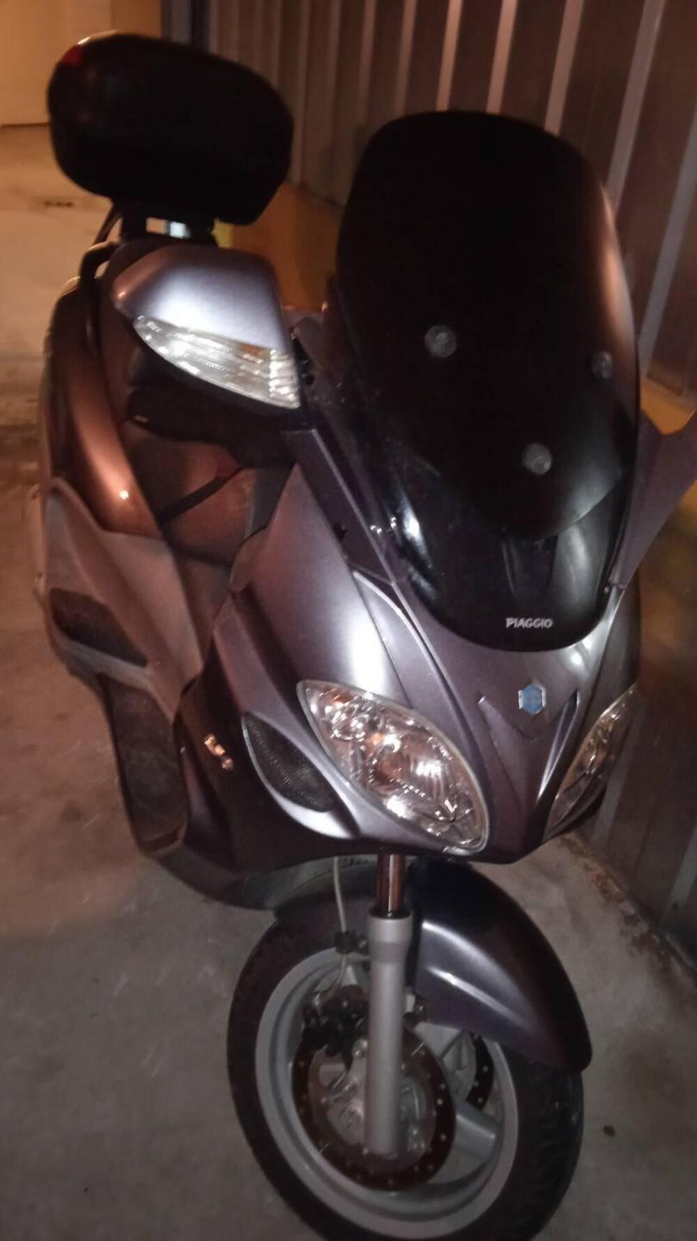 Piaggio X9 250 Evolution