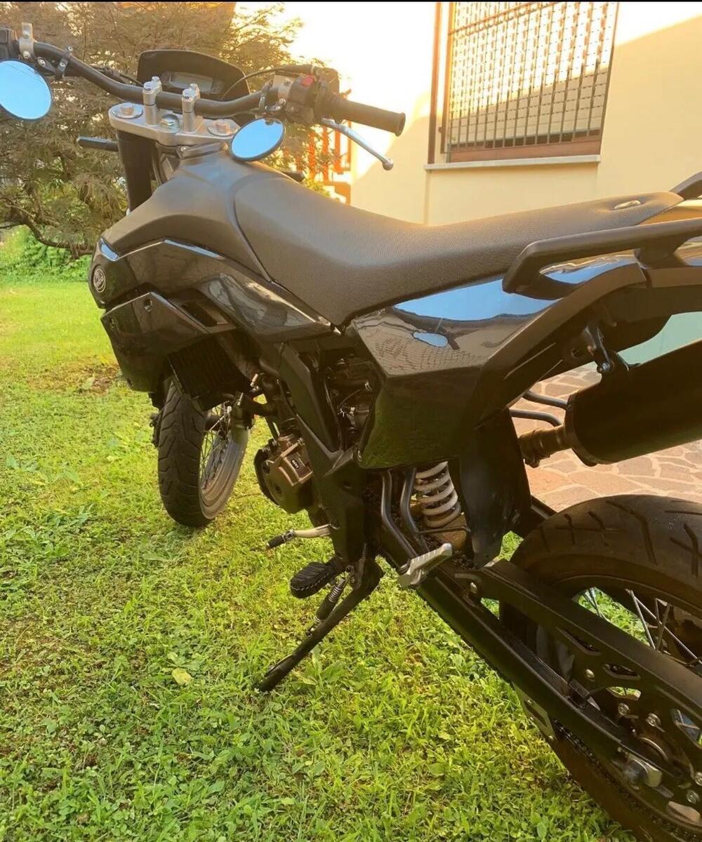 FB Mondial SMX 125 Motard (2021 - 24) (4)