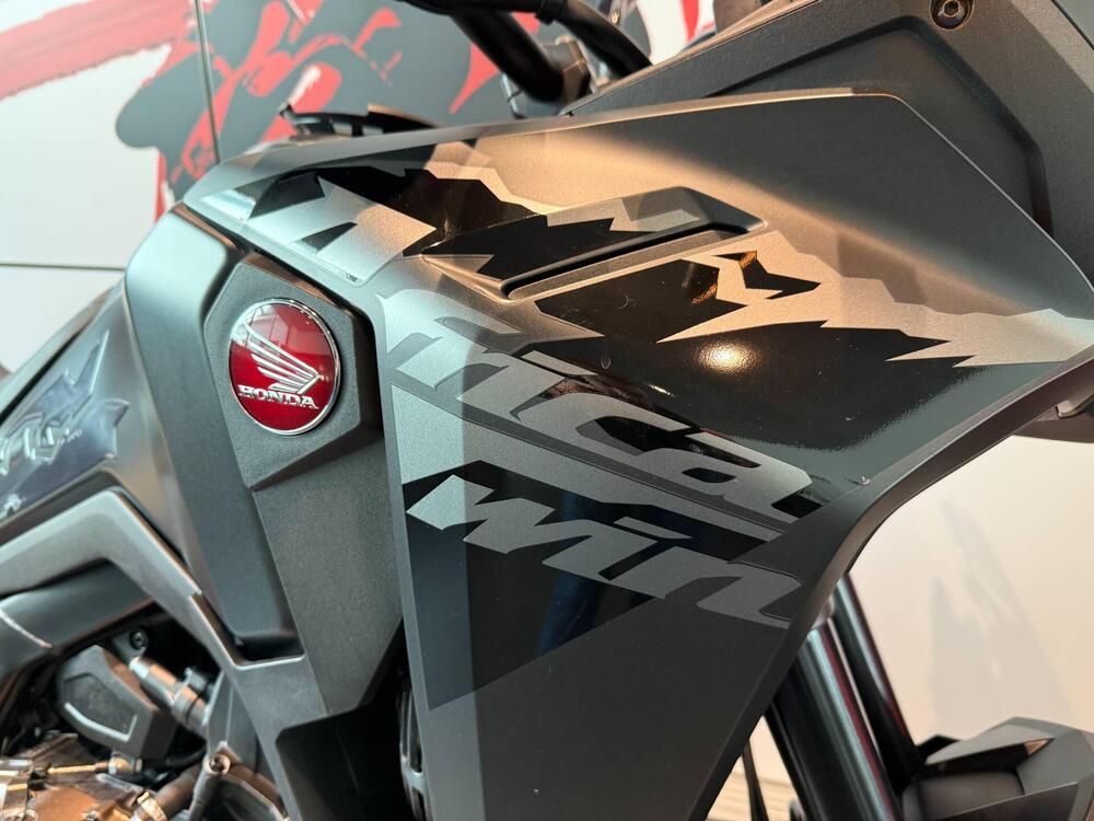 Honda Africa Twin CRF 1100L ES (2024 - 26) (4)