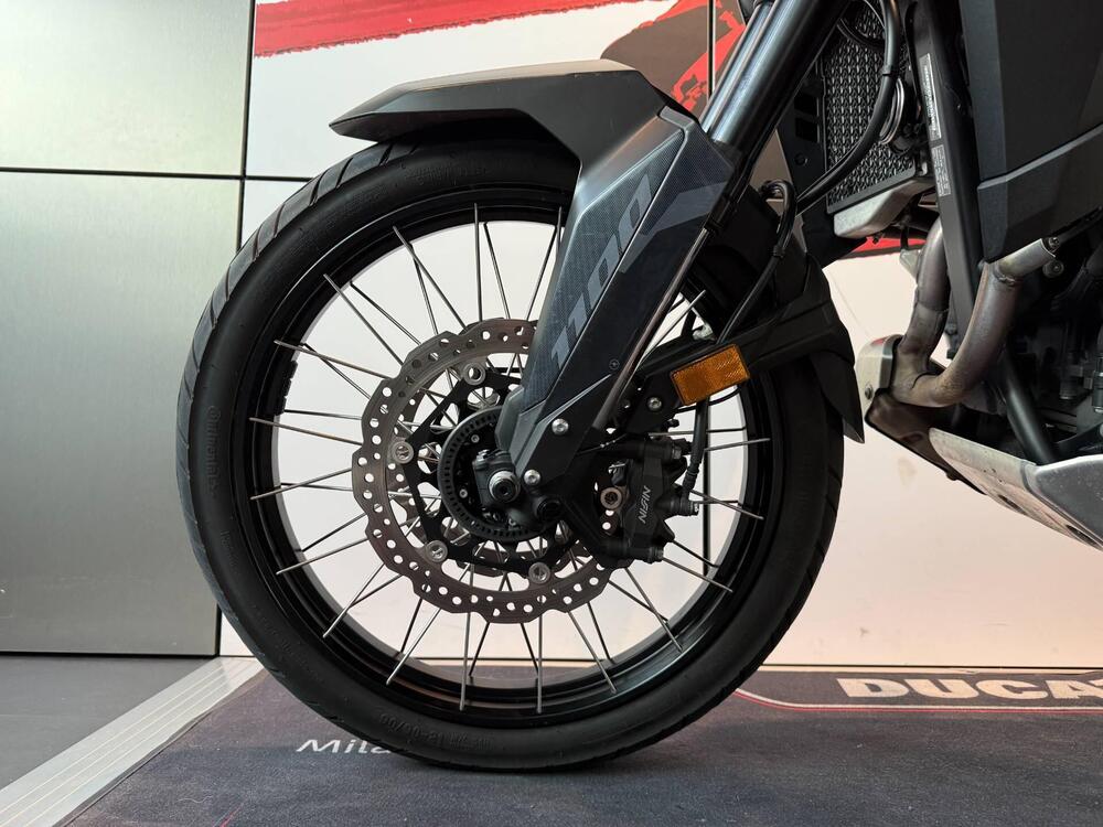 Honda Africa Twin CRF 1100L ES (2024 - 26) (13)