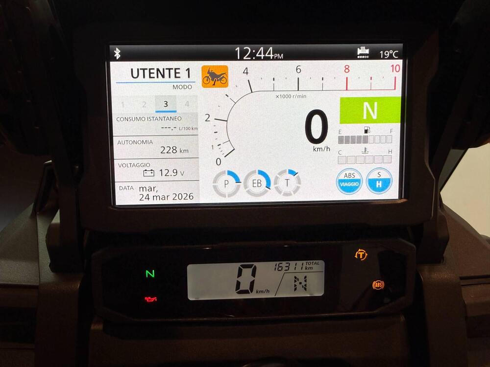 Honda Africa Twin CRF 1100L ES (2024 - 26) (17)