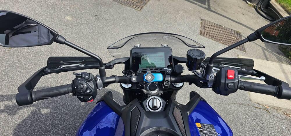 Yamaha MT-09 Y-AMT (2024 - 26) (6)