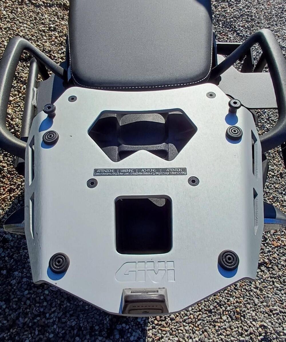 Triumph Tiger 800 XRx (2017 - 18) (2)