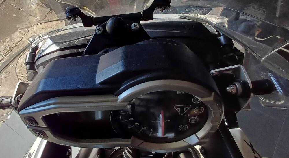 Triumph Tiger 800 XRx (2017 - 18) (7)