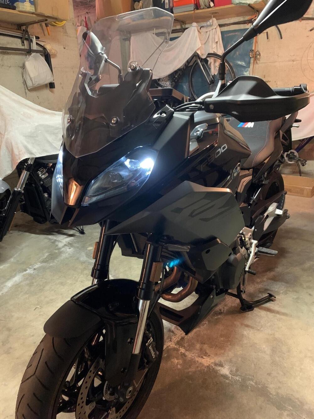 Bmw F 900 XR (2020 - 24) (2)