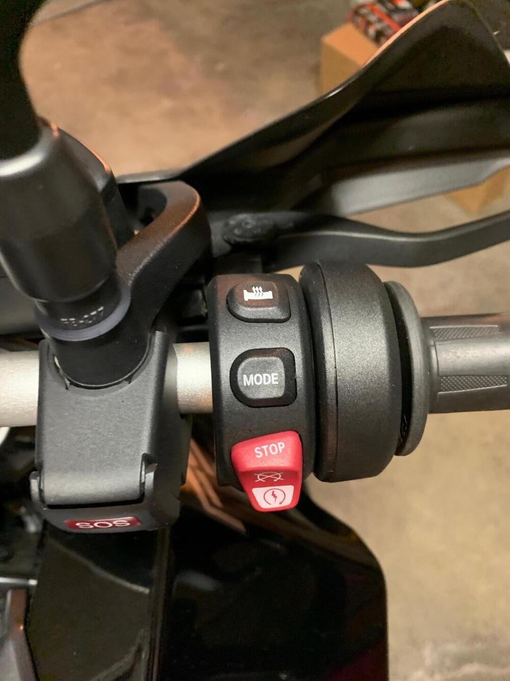 Bmw F 900 XR (2020 - 24) (6)