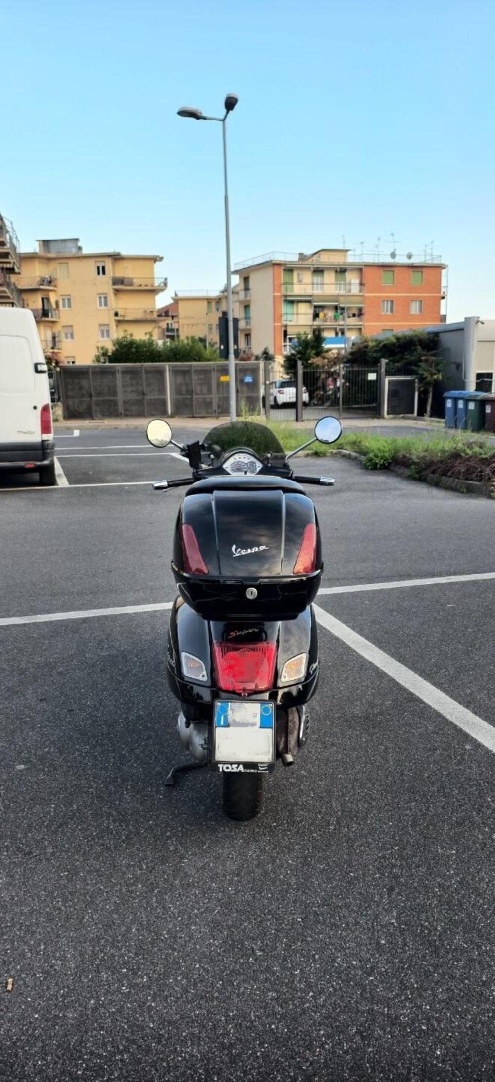 Vespa GTS 300 Super (2008 - 16) (4)