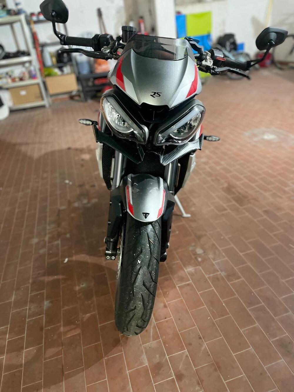 Triumph Street Triple RS (2020 - 22) (3)