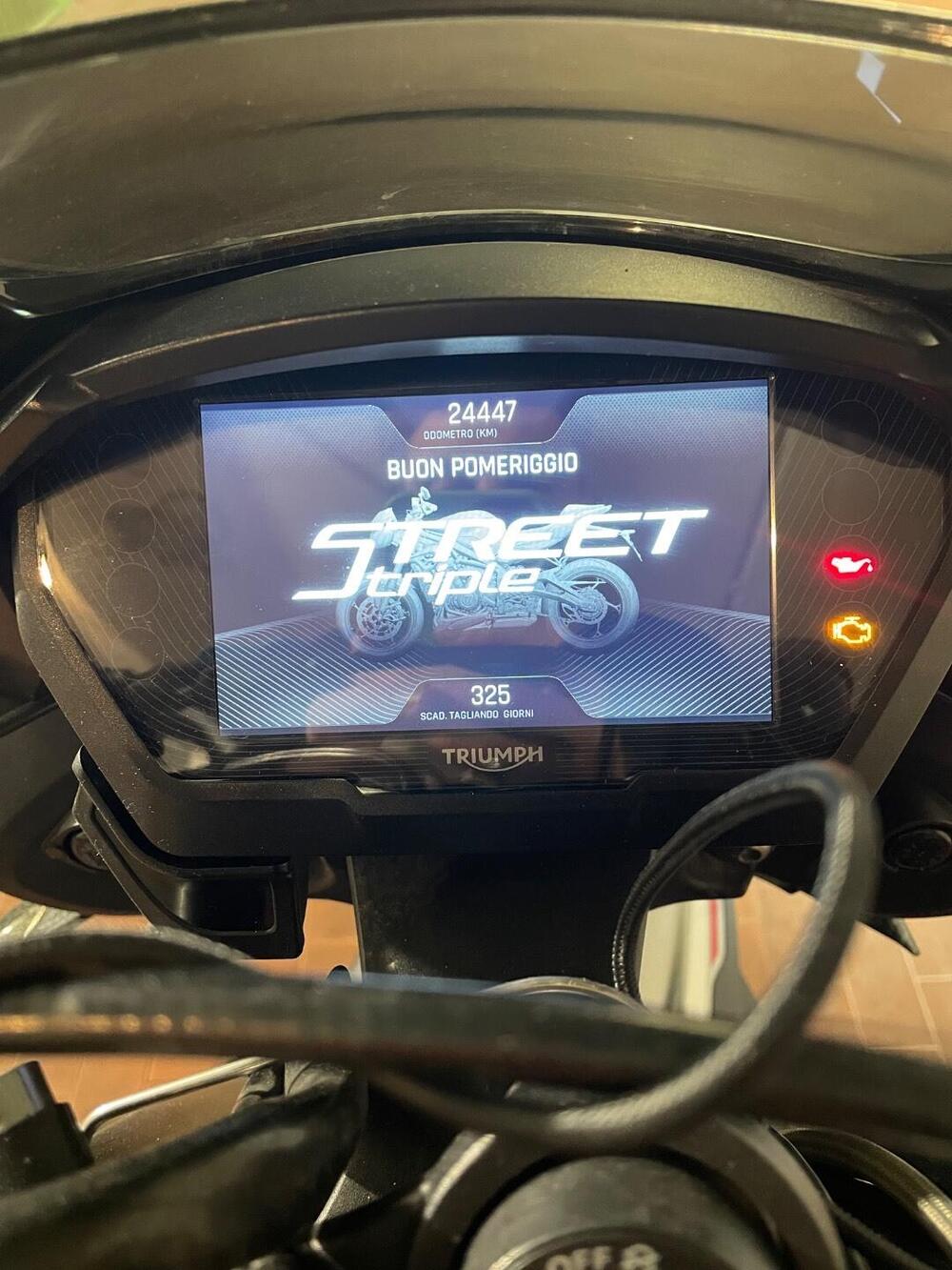 Triumph Street Triple RS (2020 - 22) (6)