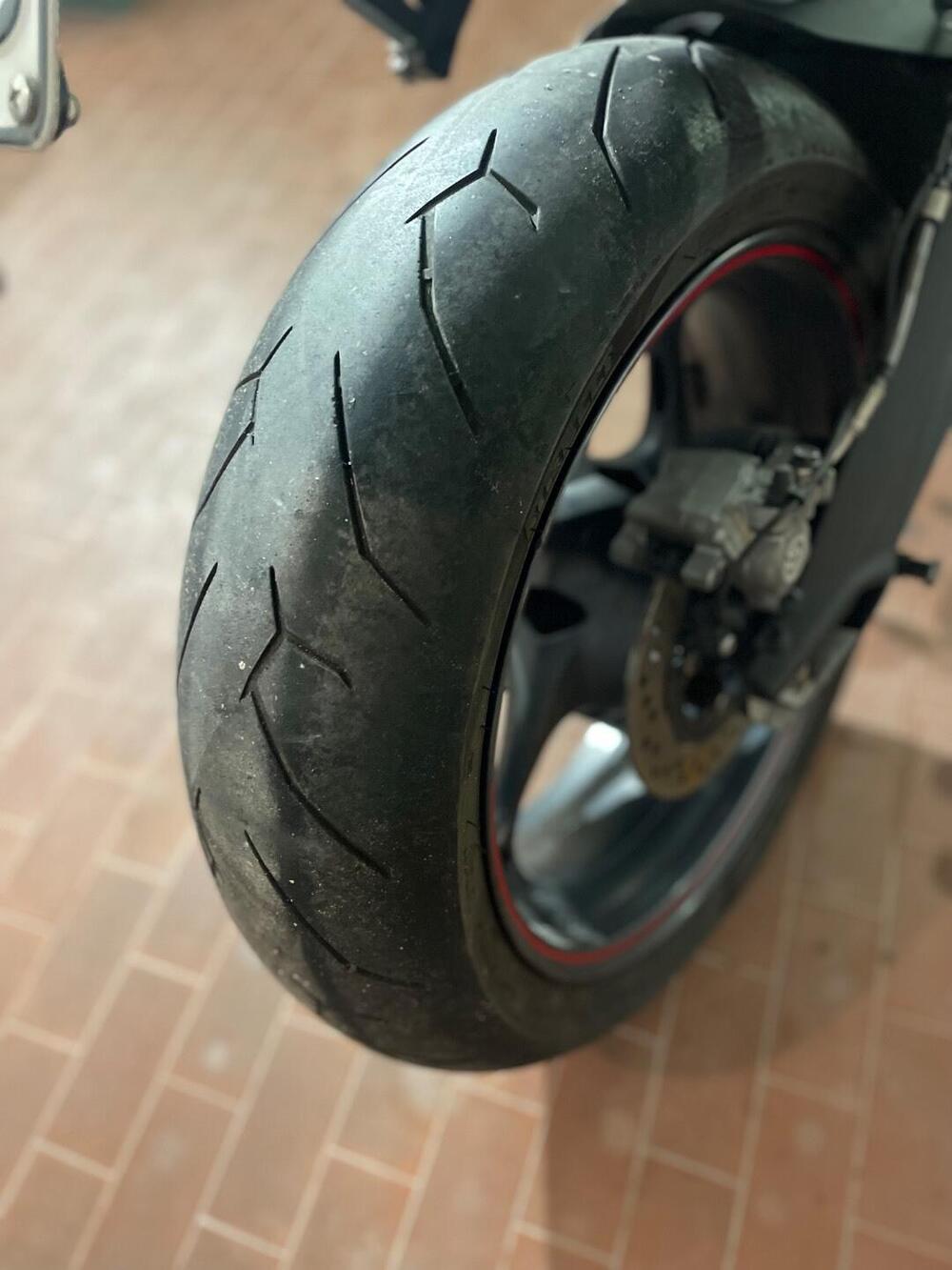 Triumph Street Triple RS (2020 - 22) (7)