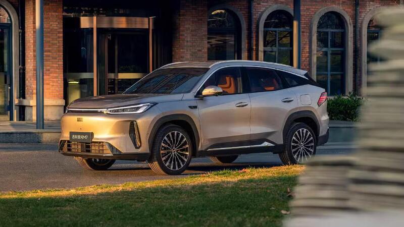 Geely Galaxy M7: al via i pre-ordini del nuovo SUV plug-in hybrid da 1.730 km di autonomia