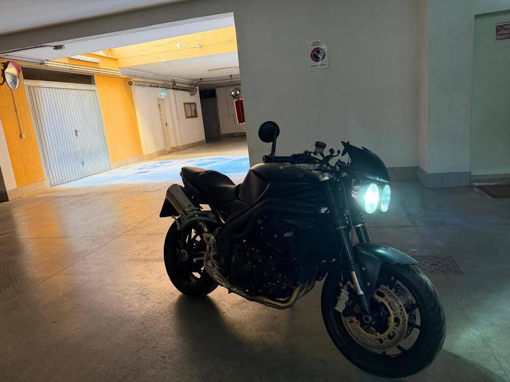 Triumph Speed Triple 1050 (2005 - 11) (4)
