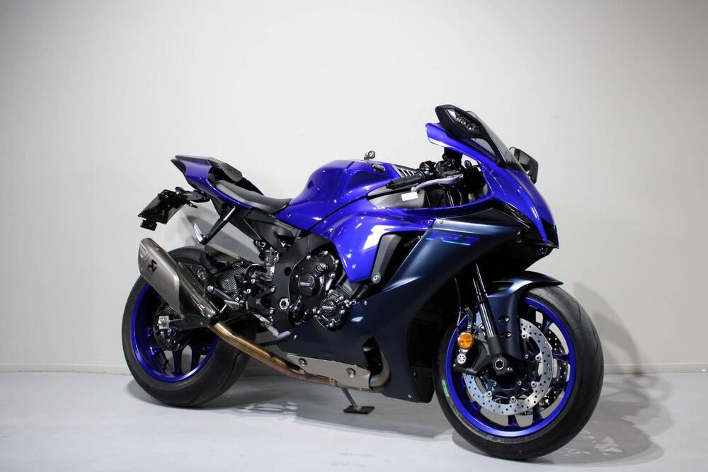 Yamaha YZF R1 (2020 - 25) (2)