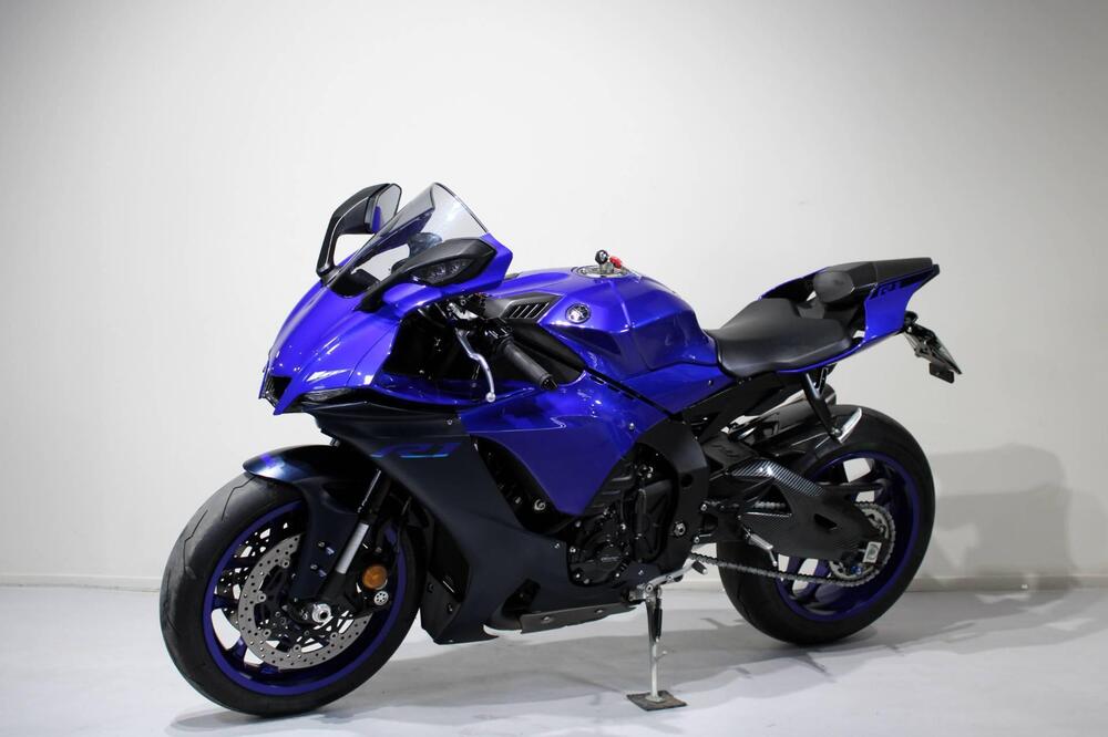 Yamaha YZF R1 (2020 - 25) (3)