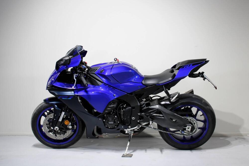 Yamaha YZF R1 (2020 - 25) (4)