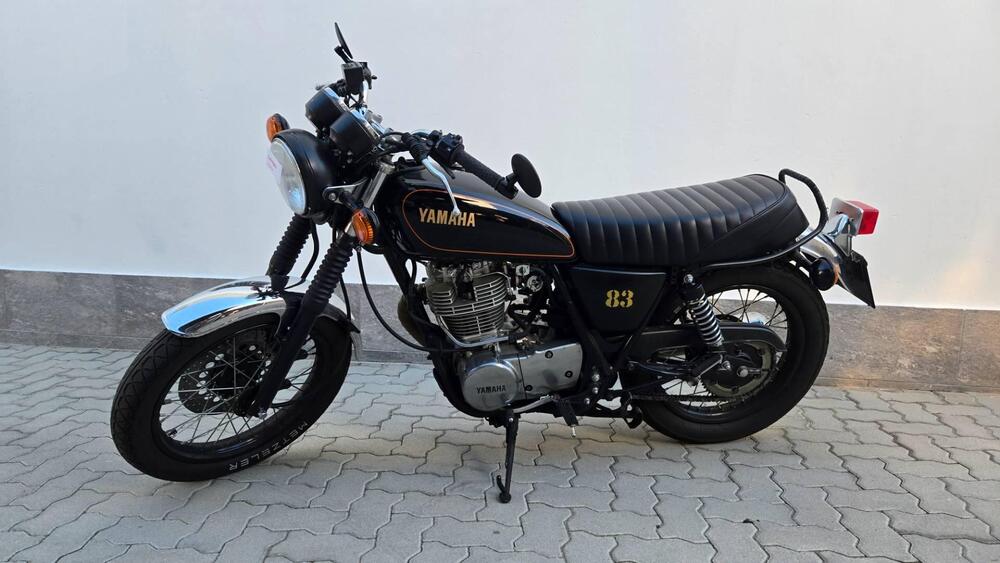 Yamaha SR 400 (2013 - 17) (3)