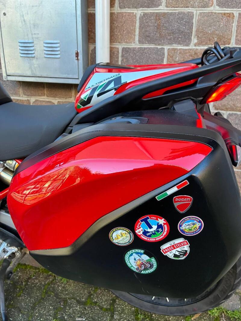 Ducati Multistrada V4 S (2021 - 24) (4)
