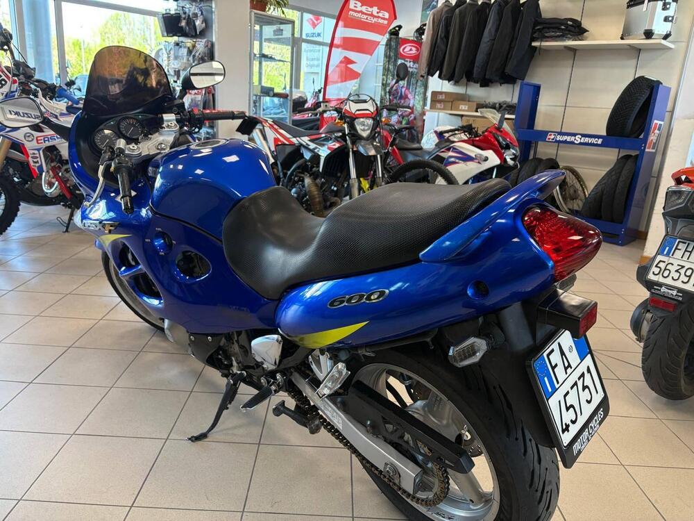 Suzuki GSX 600 F (1998- 05) (4)